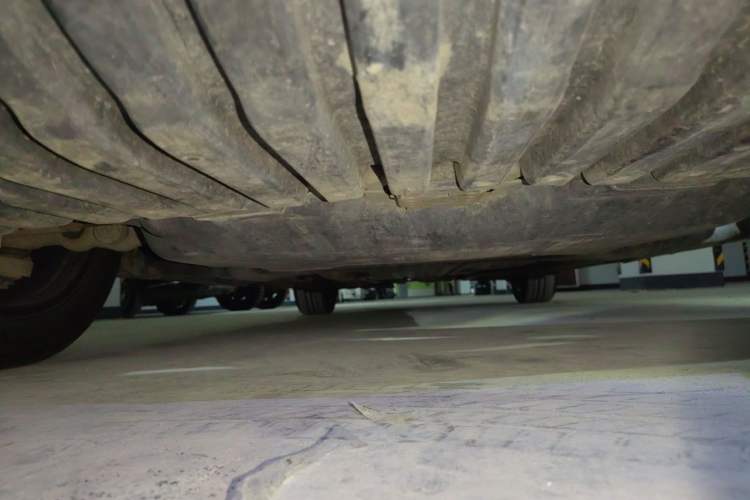 Used Mercedes-Benz C-Class 2018 C 200 L Chassis Front