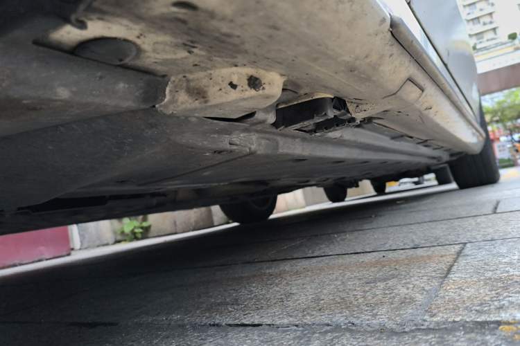 Used Mercedes-Benz C-Class 2018 C 200 L Chassis Front Left