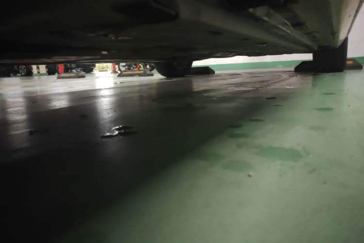 Used Mercedes-Benz C-Class 2018 C 200 L Chassis Front Left