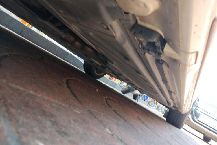 Used Mercedes-Benz C-Class 2018 C 200 L Sport Edition Chassis Front Left