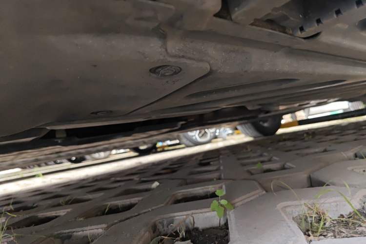 Used Mercedes-Benz C-Class 2018 C 200 Sport Edition Chassis Front Left