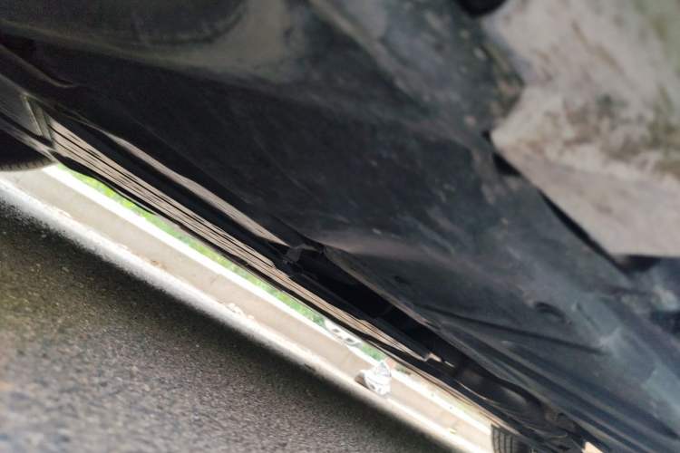 Used Mercedes-Benz C-Class 2018 C 200 Sport Edition Chassis Front Left