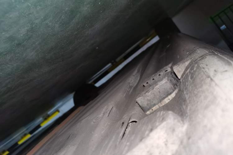 Used Mercedes-Benz C-Class 2018 C 180 L Fashion Edition Sport Version Chassis Front Right
