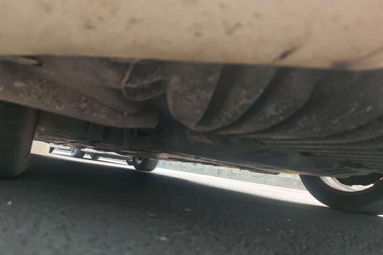 Used Mercedes-Benz C-Class 2018 C 200 L Sport Edition Chassis Front Right