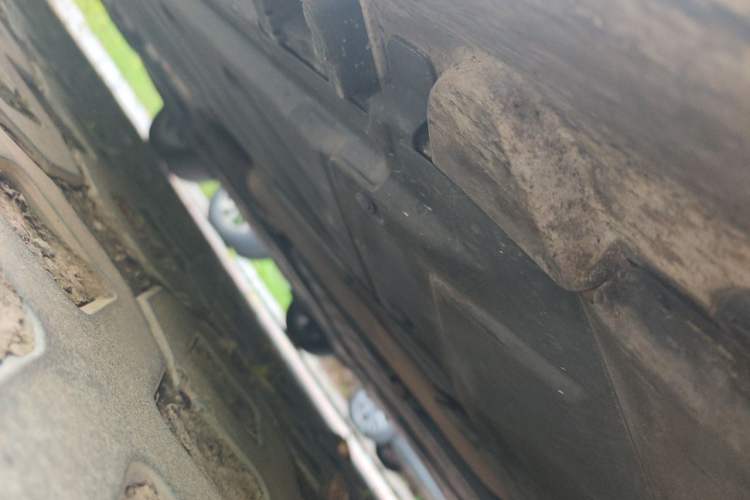 Used Mercedes-Benz C-Class 2018 C 200 L Sport Edition Chassis Front Right