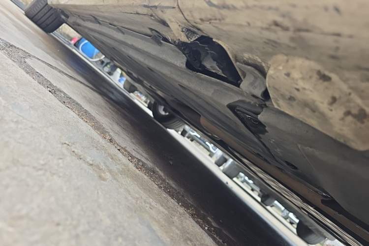 Used Mercedes-Benz C-Class 2018 C 180 L Dynamic Sports Edition Chassis Front Right