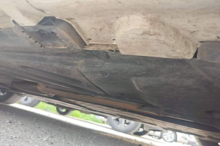 Used Mercedes-Benz C-Class 2018 C 200 Sport Edition Chassis Front Right