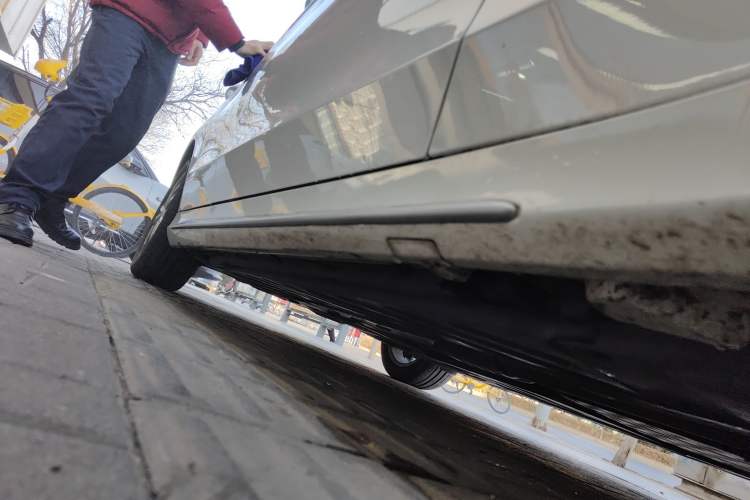 Used Mercedes-Benz C-Class 2018 C 200 L Sport Edition Chassis Front Right