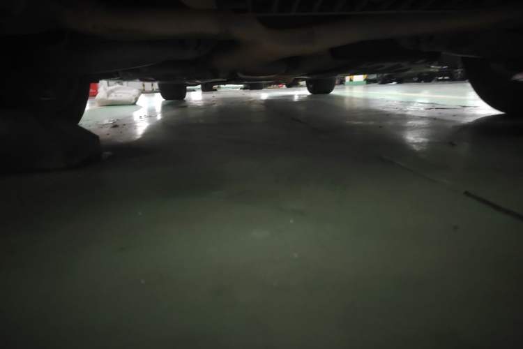 Used Mercedes-Benz C-Class 2018 C 200 L Chassis Rear