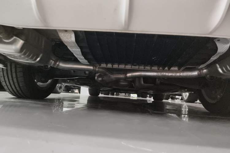 Used Mercedes-Benz C-Class 2018 C 180 L Fashion Edition Sport Version Chassis Rear