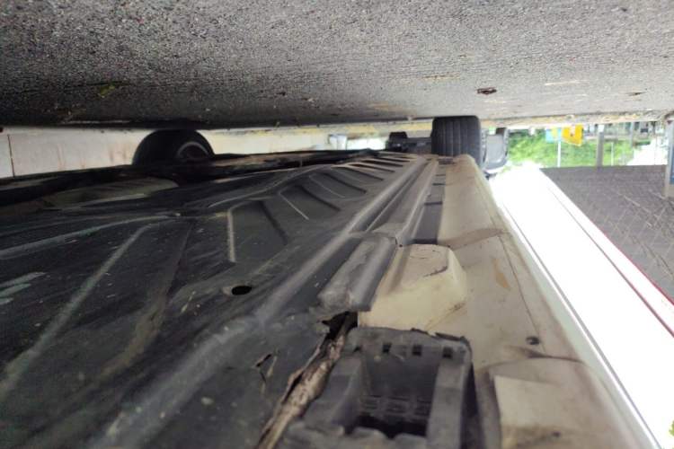 Used Mercedes-Benz C-Class 2018 C 200 Estate Chassis Rear Left