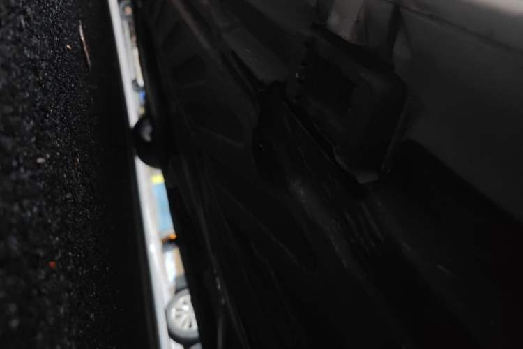 Used Mercedes-Benz C-Class 2018 C 200 L Chassis Rear Left