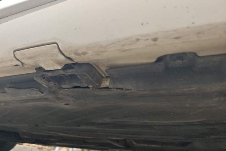 Used Mercedes-Benz C-Class 2018 C 200 L Sport Edition Chassis Rear Left