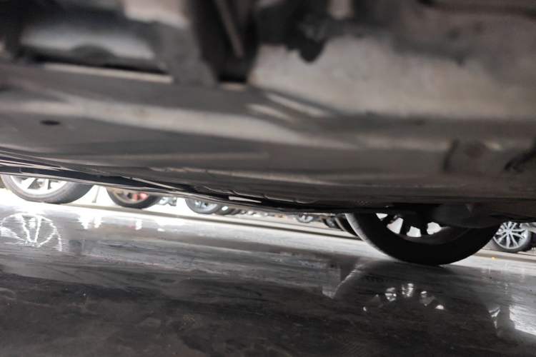 Used Mercedes-Benz C-Class 2018 C 300 Coupe Night Edition Chassis Rear Left