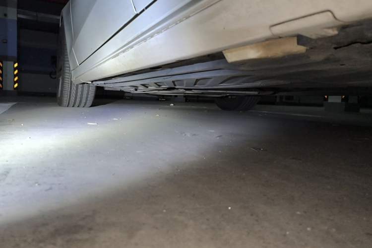 Used Mercedes-Benz C-Class 2018 C 180 station wagon Chassis Rear Left