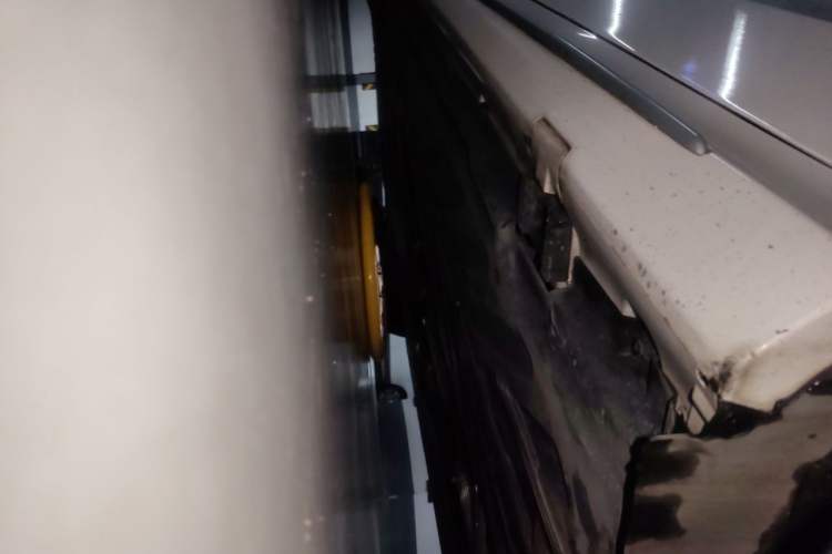 Used Mercedes-Benz C-Class 2018 C 200 L Sport Edition Chassis Rear Left