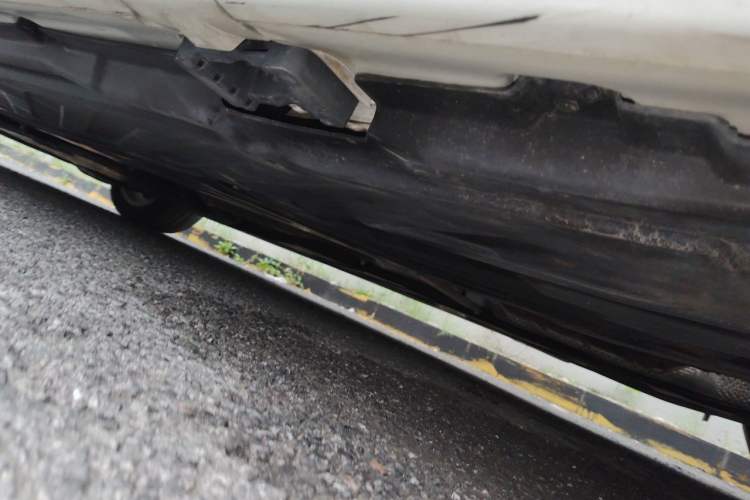 Used Mercedes-Benz C-Class 2018 C 200 L Sport Edition Chassis Rear Left