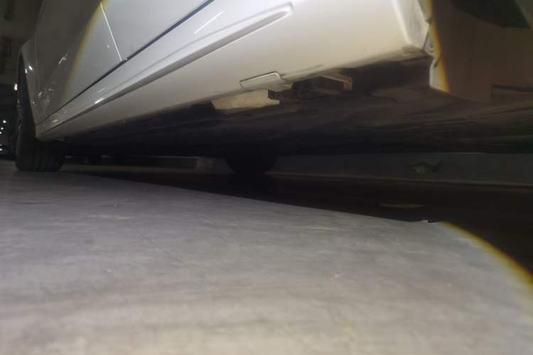 Used Mercedes-Benz C-Class 2018 C 200 Estate Chassis Rear Left