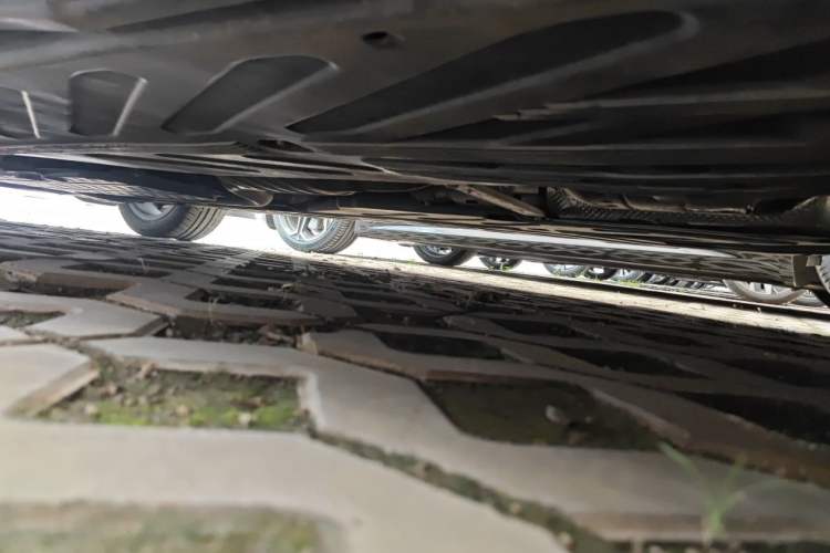 Used Mercedes-Benz C-Class 2018 C 200 Sport Edition Chassis Rear Left