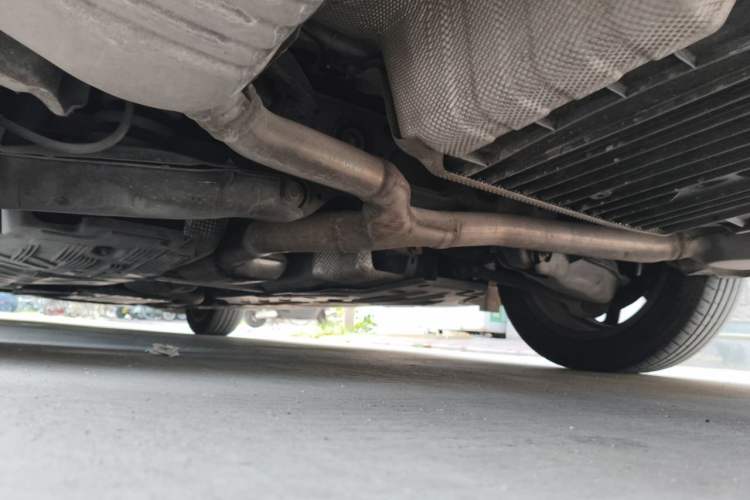 Used Mercedes-Benz C-Class 2018 C 200 L Chassis Rear Left