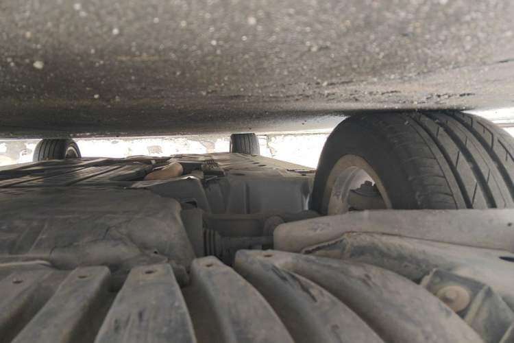 Used Mercedes-Benz C-Class 2018 C 200 L Sport Edition Chassis Rear Left