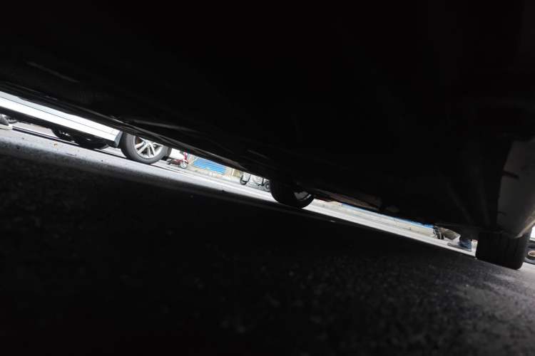 Used Mercedes-Benz C-Class 2018 C 200 L Chassis Rear Right