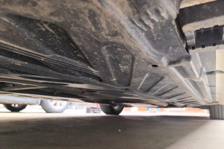 Used Mercedes-Benz C-Class 2018 C 200 L Sport Edition Chassis Rear Right