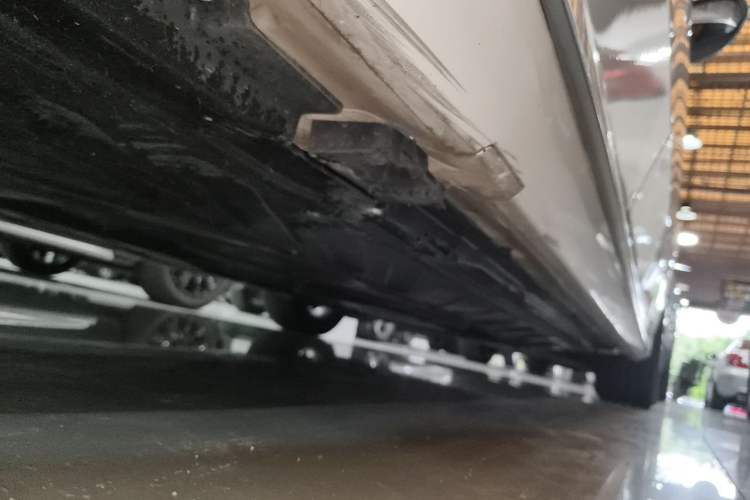 Used Mercedes-Benz C-Class 2018 C 180 L Fashion Edition Sport Version Chassis Rear Right