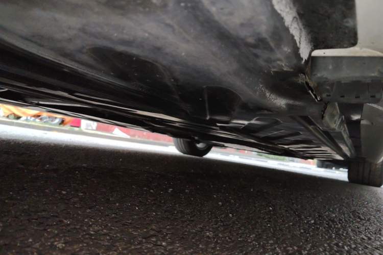 Used Mercedes-Benz C-Class 2018 C 200 L Sport Edition Chassis Rear Right