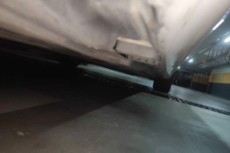 Used Mercedes-Benz C-Class 2018 C 200 L Chassis Rear Right