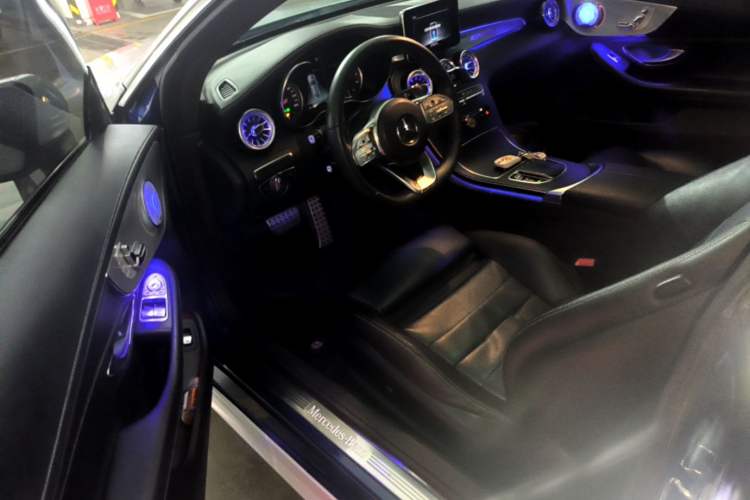 Used Mercedes-Benz C-Class 2018 C 200 Coupe Driver Seat