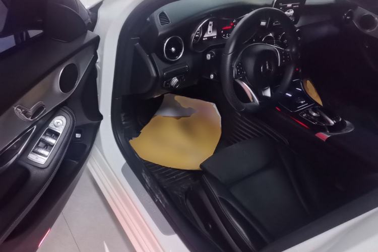 Used Mercedes-Benz C-Class 2018 C 200 Sport Edition Driver Seat