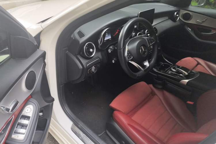 Used Mercedes-Benz C-Class 2018 C 200 Sport Edition Driver Seat