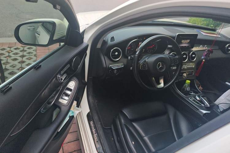 Used Mercedes-Benz C-Class 2018 C 200 L Sport Edition Driver Seat