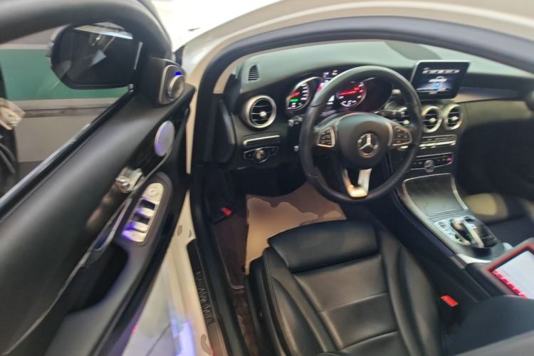 Used Mercedes-Benz C-Class 2018 C 180 station wagon Driver Seat