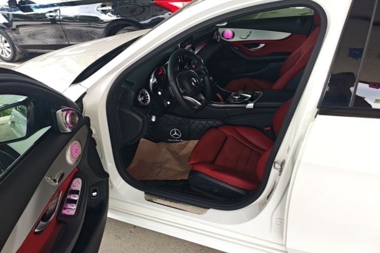 Used Mercedes-Benz C-Class 2018 C 200 Sport Edition Driver Seat
