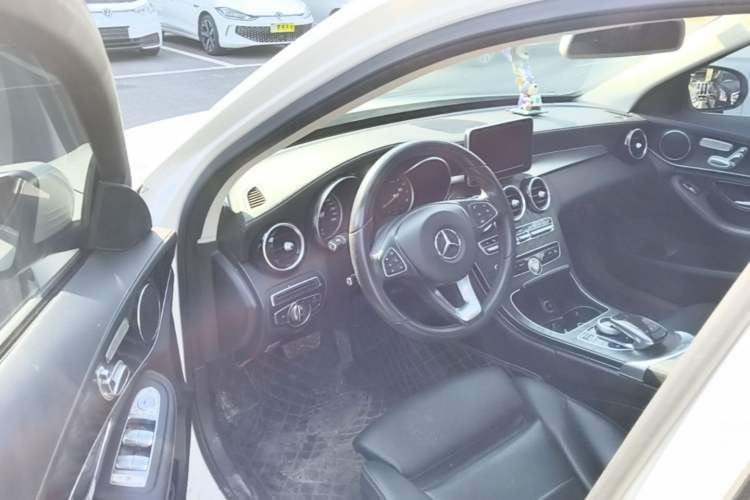 Used Mercedes-Benz C-Class 2018 C 200 L Sport Edition Driver Seat