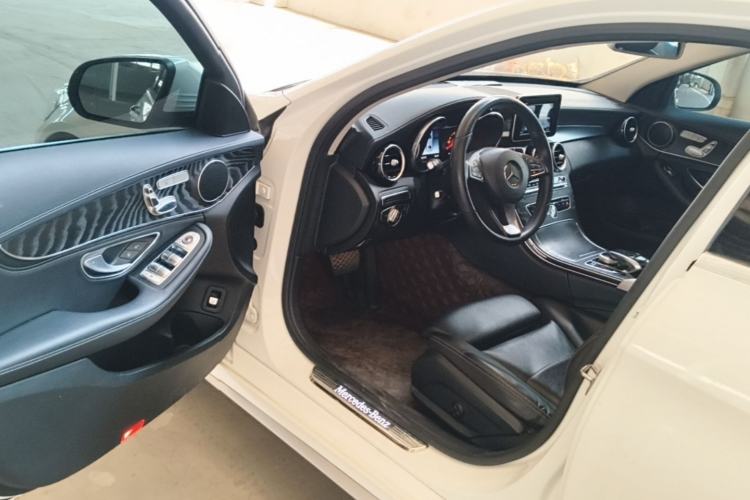 Used Mercedes-Benz C-Class 2018 C 200 L Sport Edition Driver Seat