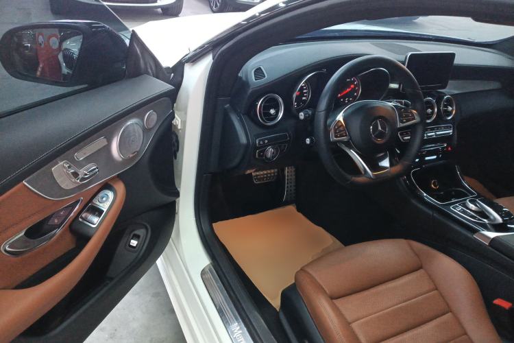 Used Mercedes-Benz C-Class 2018 C 200 Coupe Driver Seat