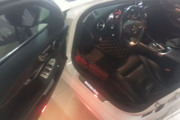 Used Mercedes-Benz C-Class 2018 C 200 L Sport Edition Driver Seat