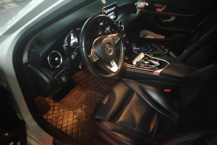 Used Mercedes-Benz C-Class 2018 C 200 L Driver Seat