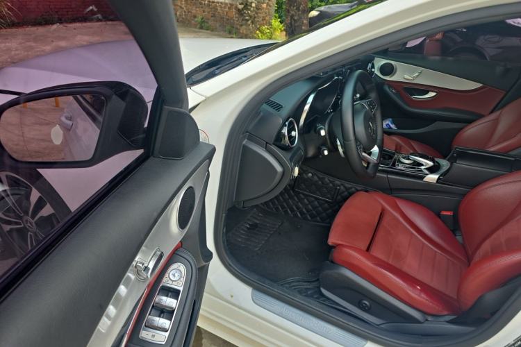 Used Mercedes-Benz C-Class 2018 C 200 Sport Edition Driver Seat
