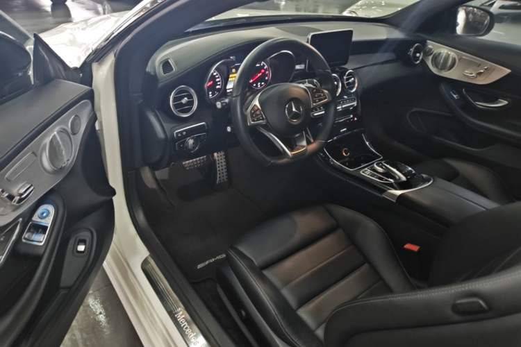 Used Mercedes-Benz C-Class 2018 C 200 Coupe Driver Seat