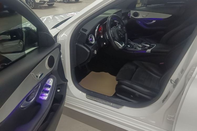 Used Mercedes-Benz C-Class 2018 C 200 Sport Edition Driver Seat