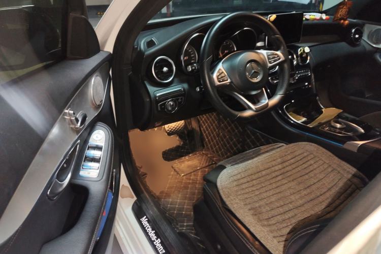 Used Mercedes-Benz C-Class 2018 C 200 Sport Edition Driver Seat