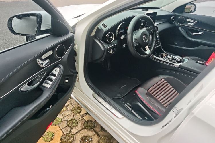 Used Mercedes-Benz C-Class 2018 C 200 L Sport Edition Driver Seat