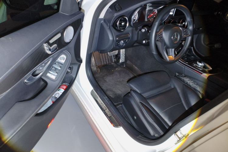 Used Mercedes-Benz C-Class 2018 C 200 L Sport Edition Driver Seat