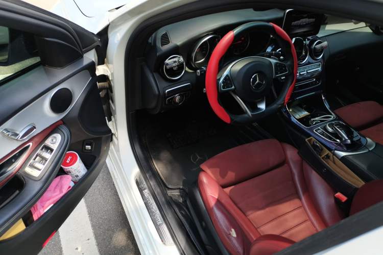 Used Mercedes-Benz C-Class 2018 C 200 Sport Edition Driver Seat