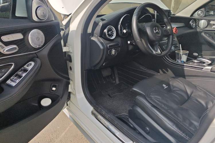 Used Mercedes-Benz C-Class 2018 C 200 L Sport Edition Driver Seat