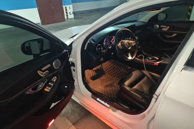 Used Mercedes-Benz C-Class 2018 C 200 L Sport Edition Driver Seat